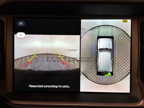 New 2025 Ford Bronco Outer Banks image 9