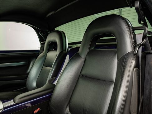 Used 2004 Chevrolet SSR w/ Preferred Equipment Group image 34