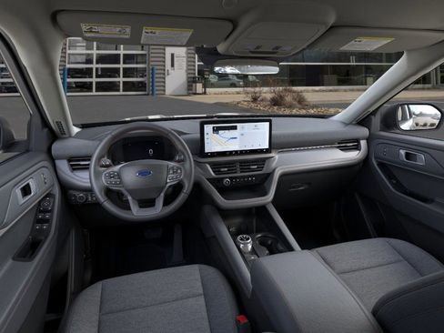 New 2026 Ford Explorer Active image 9