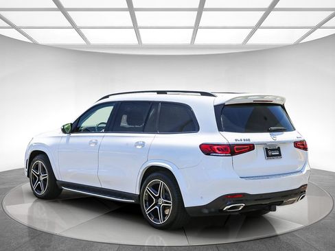 Certified 2023 Mercedes-Benz GLS 580 4MATIC image 2