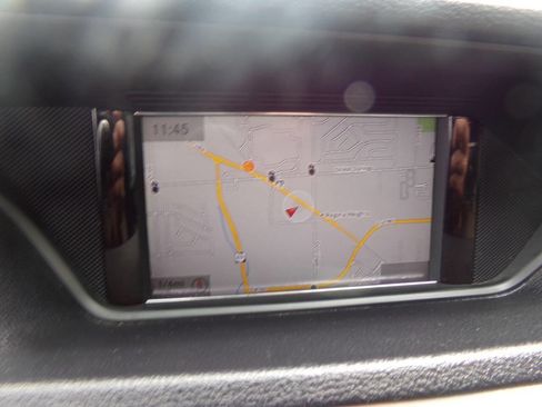 Used 2013 Mercedes-Benz E 350 BlueTEC Sedan image 37