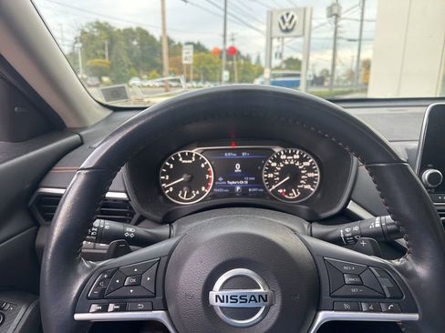 Used 2022 Nissan Altima 2.5 SR w/ Midnight Edition Package image 14