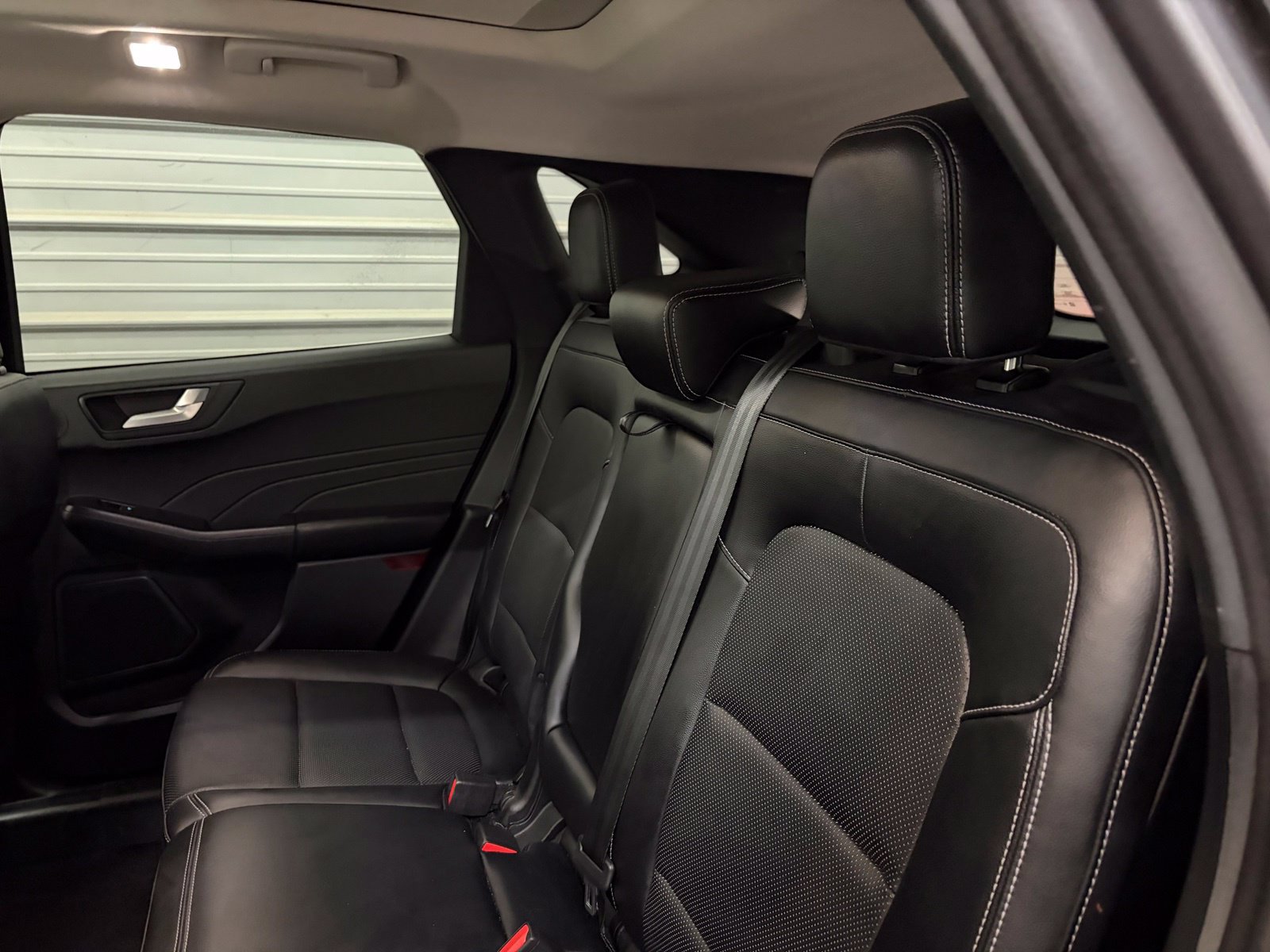 Used 2021 Ford Escape Titanium AWD/4WD image 26