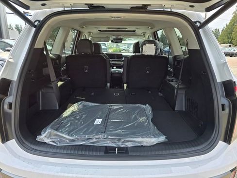 New 2025 Kia Telluride EX w/ EX Captain's Chair Package image 3