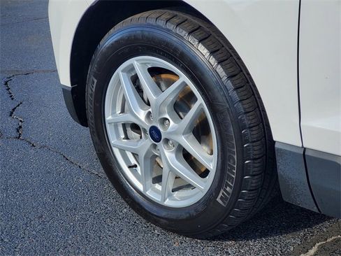 Certified 2022 Ford Edge SEL w/ Convenience Package image 32