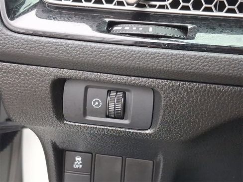 Used 2025 Honda Civic Sport image 21