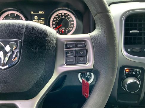 Used 2022 RAM 1500 Classic SLT RWD image 24