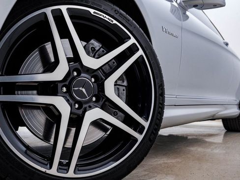 Used 2012 Mercedes-Benz CL 63 AMG image 5