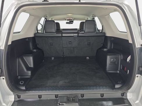 Certified 2024 Toyota 4Runner SR5 Premium image 31