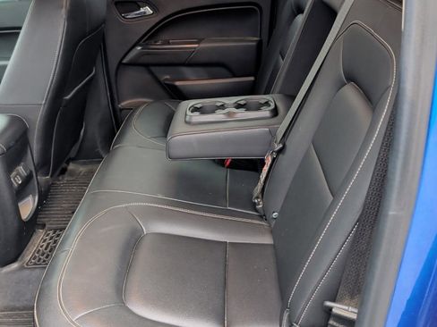 Used 2019 Chevrolet Colorado ZR2 image 9