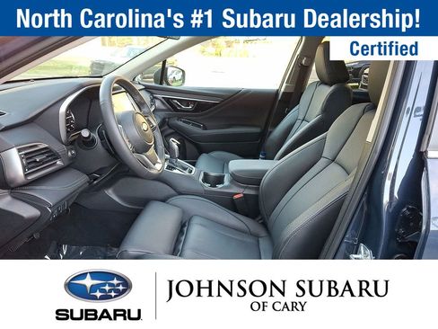 Used 2025 Subaru Outback Limited AWD/4WD image 11