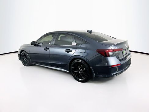 Used 2025 Honda Civic Sport image 5