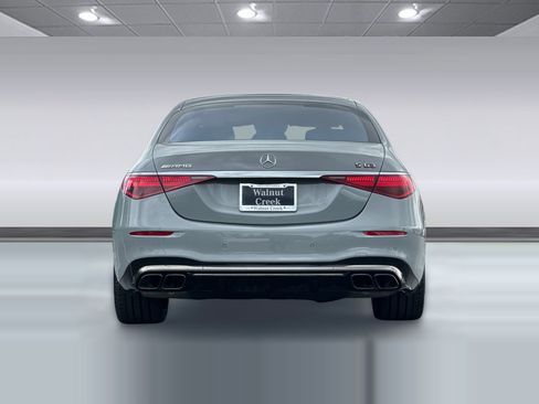 Used 2024 Mercedes-Benz S 63 AMG S image 9
