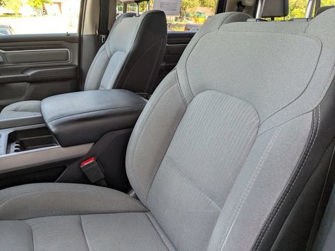 Used 2019 RAM 1500 Big Horn AWD/4WD image 27
