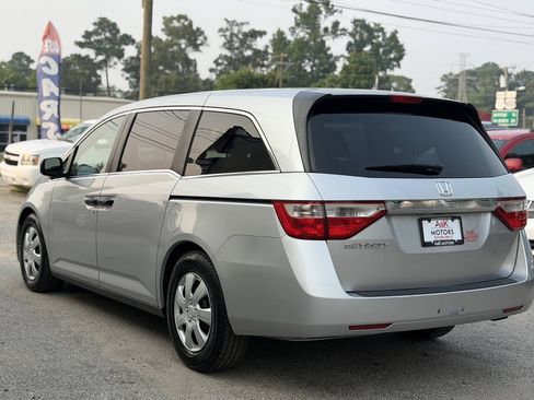 Used 2011 Honda Odyssey LX image 6