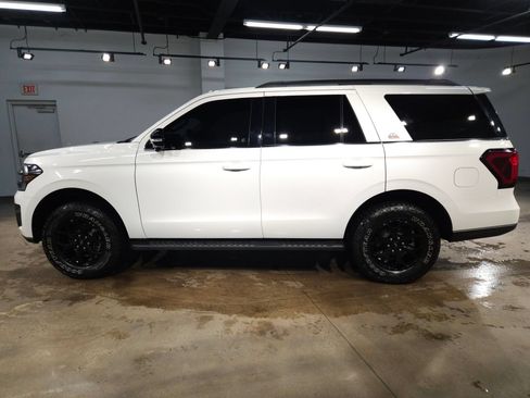 Used 2024 Ford Expedition Timberline AWD/4WD image 4