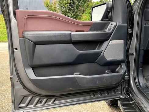 Used 2022 Ford F150 Lariat w/ Max Trailer Tow Package AWD/4WD image 17