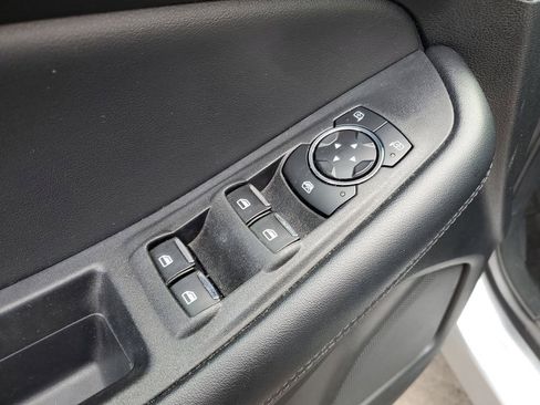 Certified 2024 Ford Edge SEL image 25