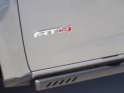 Used 2021 GMC Canyon AT4 w/ Trailering Package AWD/4WD image 5