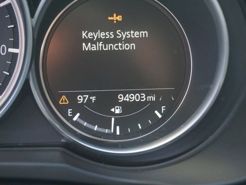 Used 2018 MAZDA CX-5 Touring w/ Preferred Equipment Package AWD/4WD image 39