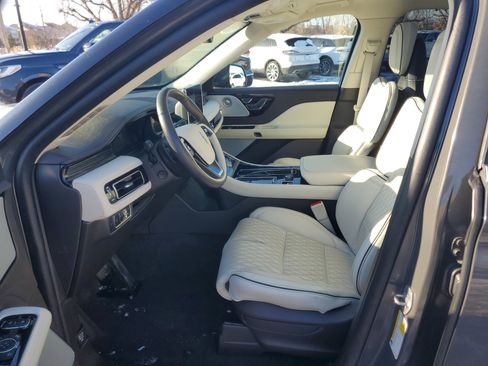 Certified 2023 Lincoln Aviator Black Label w/ Dynamic Handling Package image 12