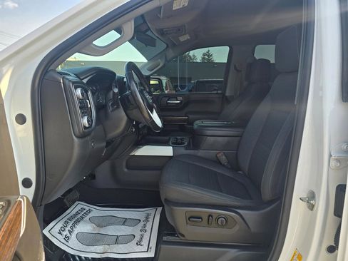 Used 2020 GMC Sierra 1500 Elevation w/ Elevation Value Package image 12