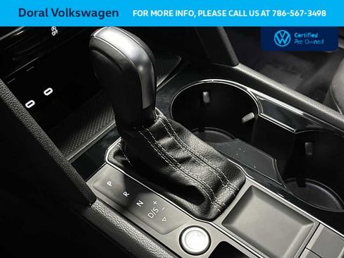 Certified 2023 Volkswagen Atlas Cross Sport SE FWD image 21