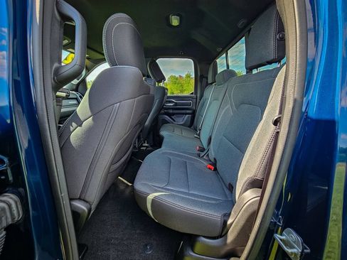 Used 2022 RAM 1500 Big Horn AWD/4WD image 30
