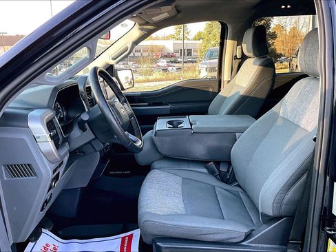 Used 2023 Ford F150 XLT w/ Equipment Group 302A High image 24