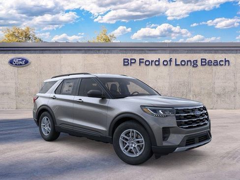 New 2026 Ford Explorer Active RWD image 7