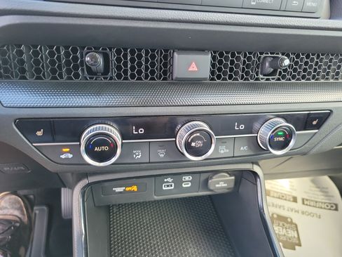 Used 2024 Honda CR-V EX image 17