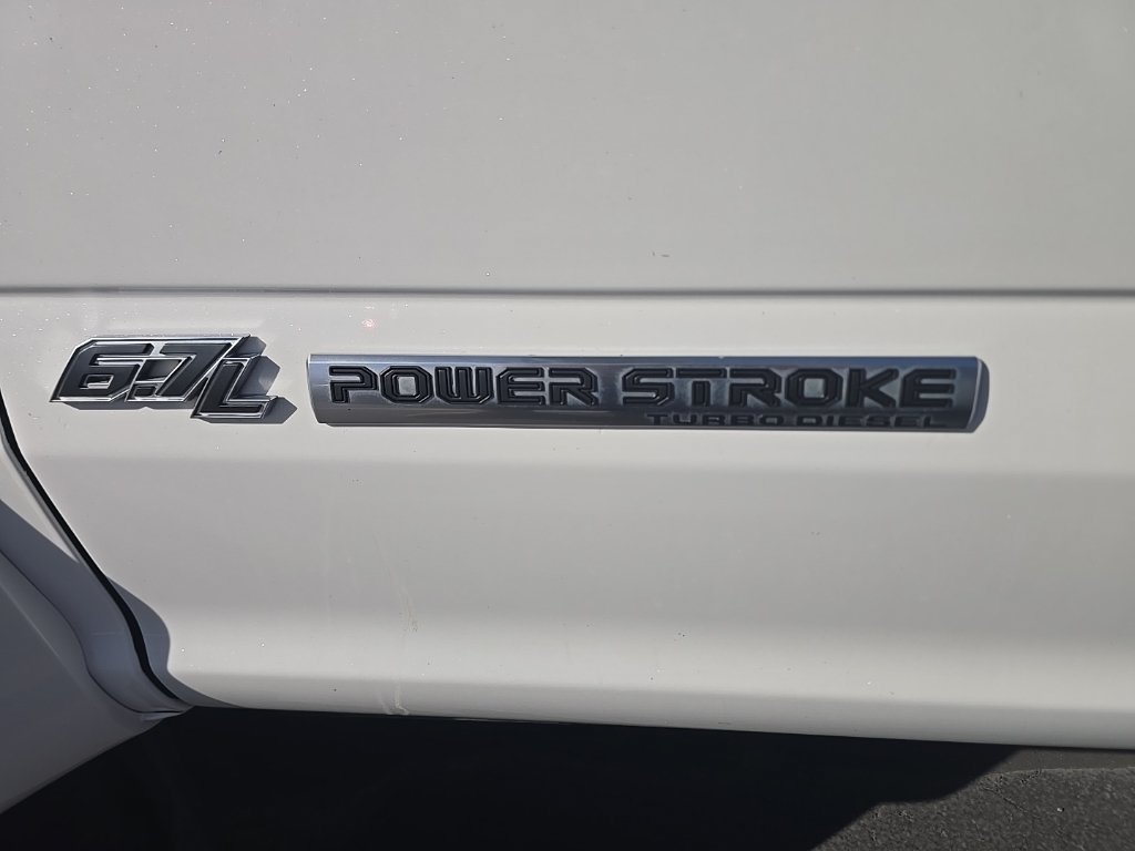 Used 2020 Ford F450 Platinum w/ FX4 Off-Road Package AWD/4WD image 14
