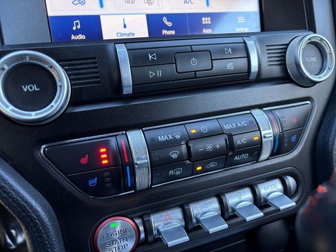Used 2022 Ford Mustang Premium image 6