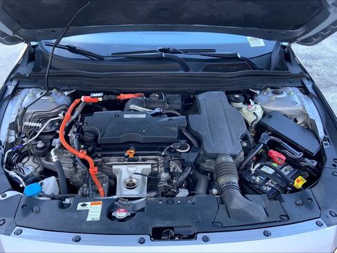 Used 2020 Honda Accord EX-L image 9