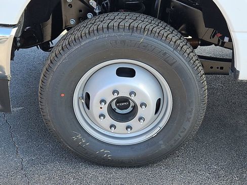 New 2026 Ford F350 XL image 17