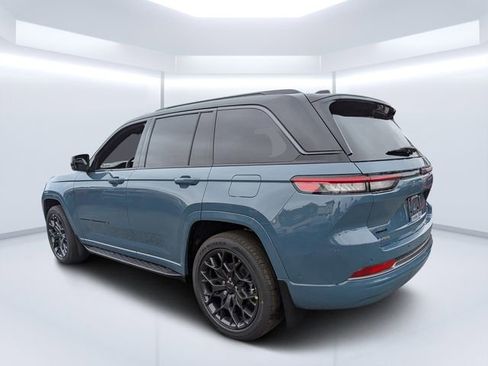 New 2026 Jeep Grand Cherokee Summit AWD/4WD image 5
