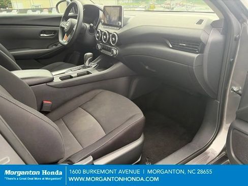 Used 2024 Nissan Sentra SV FWD image 31