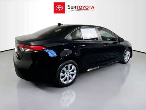 Used 2024 Toyota Corolla LE image 4