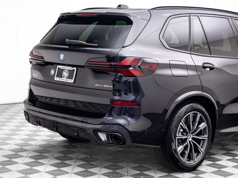 Used 2026 BMW X5 xDrive50e w/ M Sport Package AWD/4WD image 34