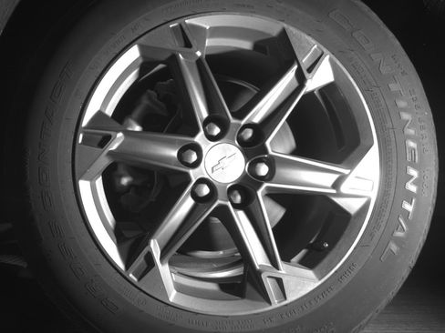 Used 2025 Chevrolet Blazer LT FWD image 12