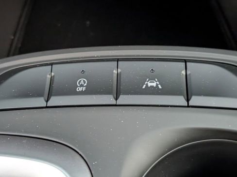 New 2026 Buick Envista Sport Touring FWD image 16