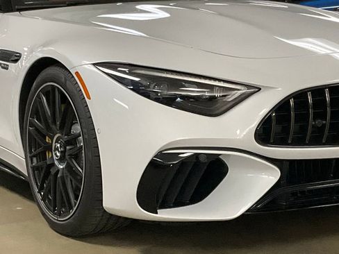 New 2025 Mercedes-Benz SL 55 AMG 4MATIC image 4