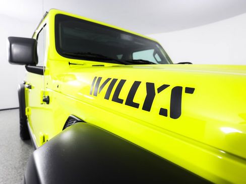 Used 2023 Jeep Wrangler Unlimited Sport AWD/4WD image 11