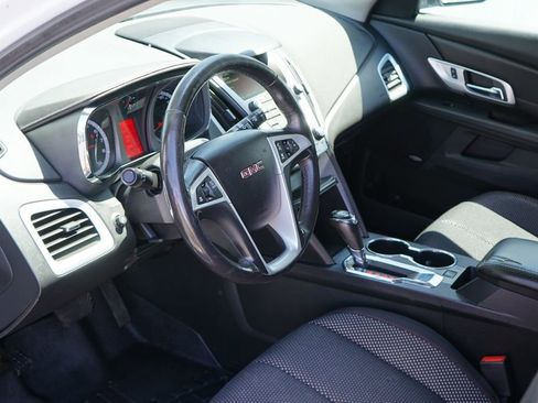 Used 2017 GMC Terrain SLE AWD/4WD image 13
