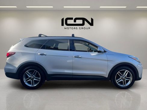 Used 2018 Hyundai Santa Fe SE w/ SE Ultimate Tech Package 03 image 6