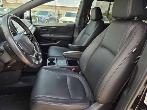 Used 2025 Honda Odyssey Sport-L image 20