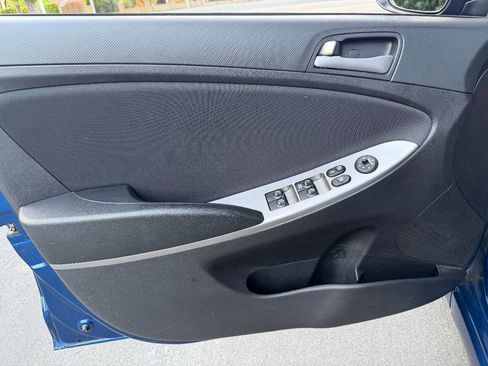 Used 2017 Hyundai Accent SE FWD image 13