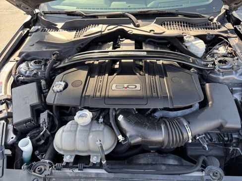 Used 2022 Ford Mustang GT Premium w/ GT Performance Package RWD image 26