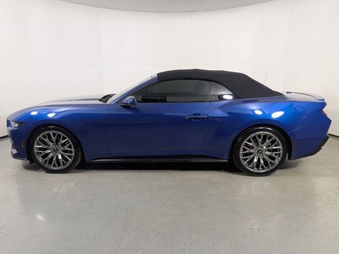 Used 2024 Ford Mustang Premium image 4