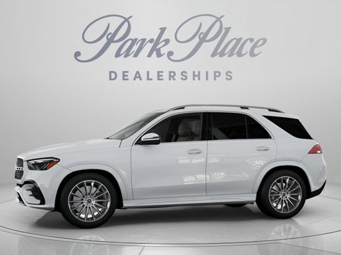 Used 2026 Mercedes-Benz GLE 450 4MATIC image 4